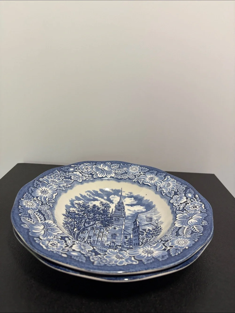 2 Liberty Blue 8.75” Floral Scenic rimmed soup bowls Old North Church vintage